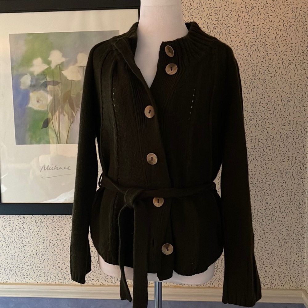 Ladies will button cardigan